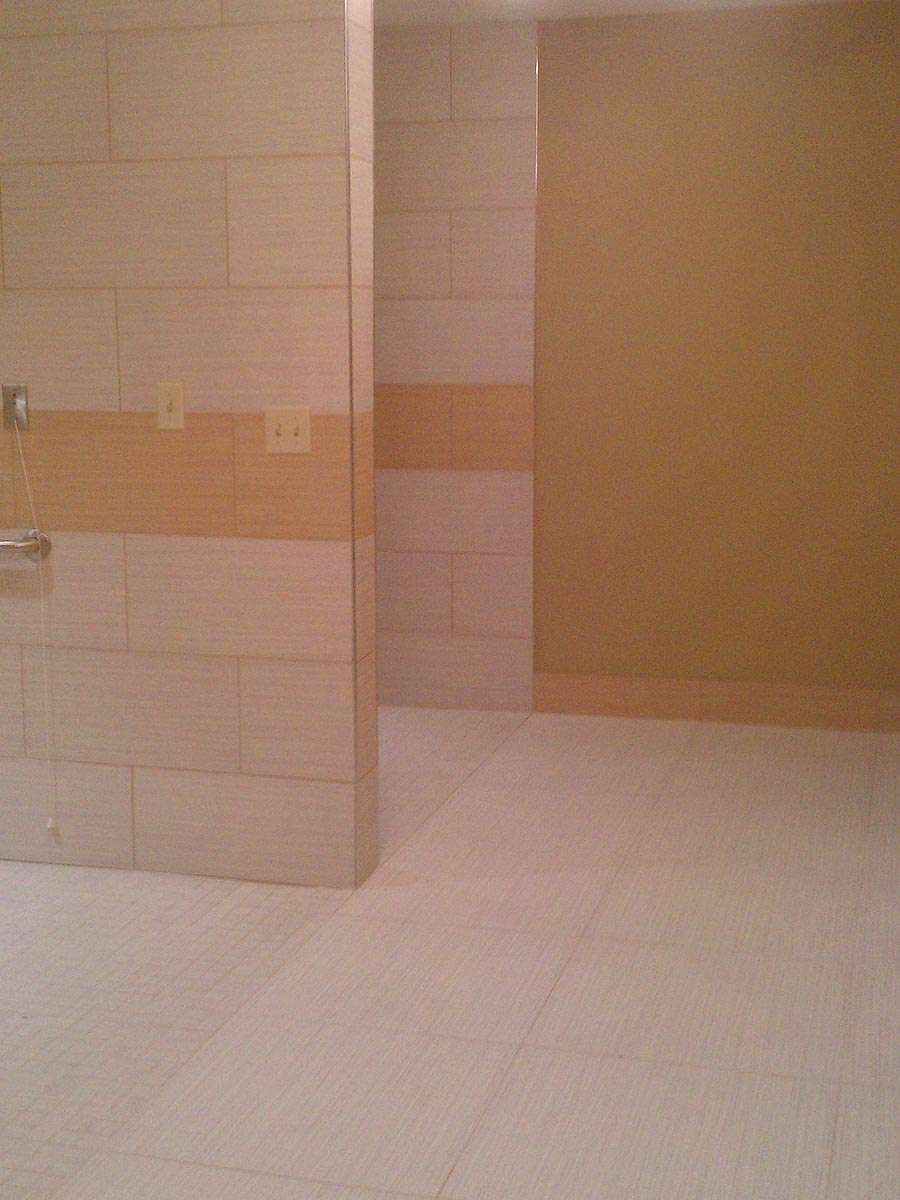 Revera Assisted Living Tub Room