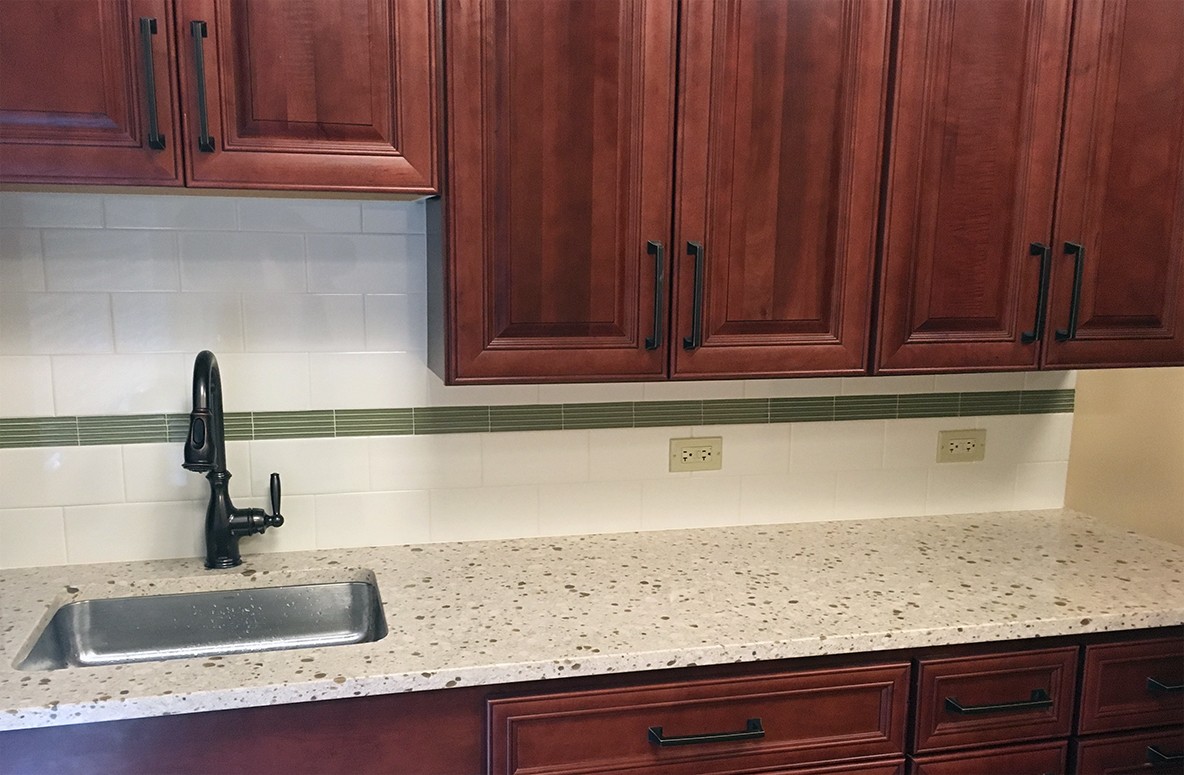 Ceramic Backsplash with Accents